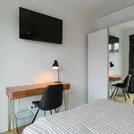 Miete 4 Schlafzimmer wohnung von 11 m² in Hamburg