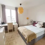 Miete 4 Schlafzimmer wohnung von 14 m² in Berlin