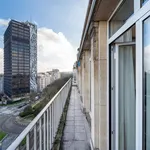 Huur 3 slaapkamer appartement van 377 m² in Brussels