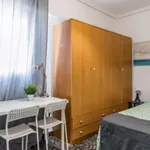 Rent 5 bedroom apartment in Valencia