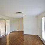 Rent 3 bedroom house in Young