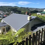 Rent 4 bedroom house in Wellington