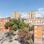 Rent a room of 70 m² in madrid