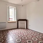 Appartement de 125 m² avec 5 chambre(s) en location à Lavaur