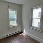 Rent 6 bedroom apartment in Sherbrooke