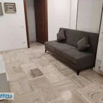 Rent 2 bedroom apartment of 65 m² in Milan