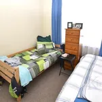 Rent 2 bedroom apartment of 83 m² in Pretoria