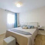 Rent 4 bedroom apartment of 194 m² in Valencia