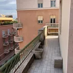 Rent 4 bedroom apartment of 136 m² in Roma