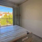 Appartement de 83 m² avec 4 chambre(s) en location à L'Arbresle