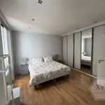 Rent 2 bedroom apartment of 50 m² in Paris