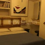 Rent 2 bedroom apartment of 50 m² in Napoli