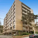 Rent 2 bedroom apartment in South Yarra