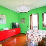 Rent 4 bedroom apartment of 197 m² in Vedano al Lambro