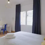 Rent a room of 150 m² in barcelona