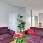 Rent 2 bedroom apartment of 50 m² in Paris