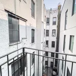 Rent 2 bedroom apartment in Manhattan