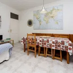 Rent a room of 120 m² in madrid