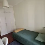 Rent a room in lisbon