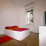 Rent a room in milan