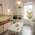 Rent 5 bedroom apartment of 100 m² in Genoa