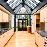 Rent 7 bedroom house of 303 m² in Cambridge