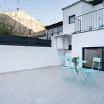 Rent 1 bedroom apartment of 50 m² in Porto