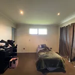 Rent 3 bedroom apartment in Hamilton