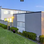 Rent 3 bedroom house in Papakura