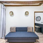 Appartement de 291 m² avec 1 chambre(s) en location à Paris