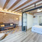 Rent 2 bedroom apartment of 65 m² in barcelona