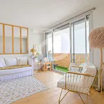 Rent 3 bedroom apartment of 67 m² in Paris