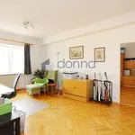 Pronajměte si 2 ložnic/e byt o rozloze 63 m² v Prague