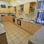 Rent 8 bedroom house in Leeds