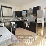 Rent 5 bedroom house in Leeds