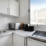 Appartement de 35 m² avec 4 chambre(s) en location à Paris