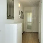 Rent 1 bedroom apartment of 323 m² in Zurich