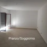 Affitto 3 camera appartamento di 115 m² in Giovinazzo