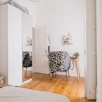 Rent a room in lisbon