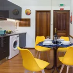 Rent 1 bedroom apartment in porto