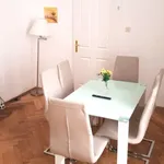 Miete 2 Schlafzimmer wohnung von 700 m² in vienna