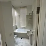 Rent 1 bedroom apartment in Melbourne