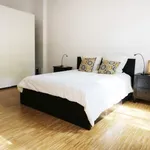 Miete 3 Schlafzimmer wohnung von 98 m² in Berlin