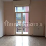 Rent 3 bedroom apartment of 105 m² in Cremona