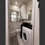 Rent 1 bedroom apartment of 20 m² in Paris