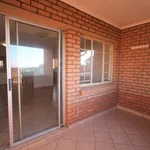 Rent 3 bedroom apartment of 125 m² in Pretoria