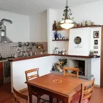 Rent 5 bedroom house of 90 m² in Sorano