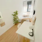 Rent 5 bedroom apartment in Seville