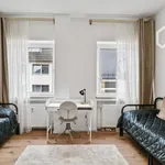 Rent 2 bedroom apartment of 65 m² in Cologne