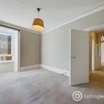 Rent 2 bedroom apartment in Edinburgh